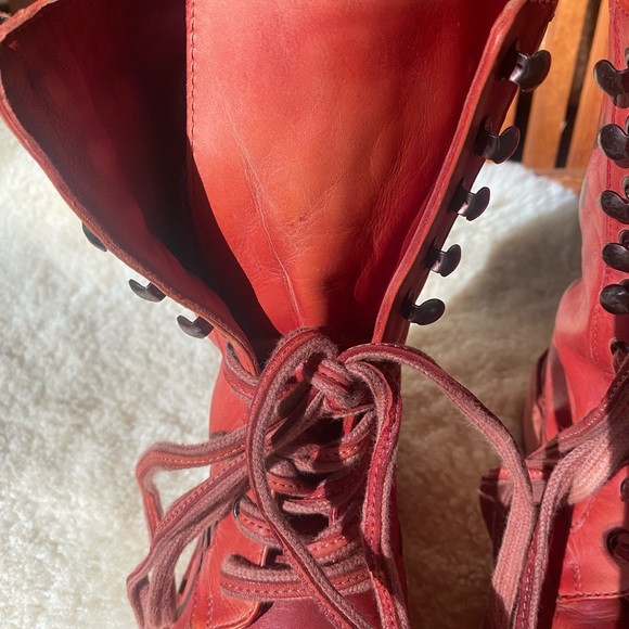 ❣️SOLD❣️Free People Santa Fe Distressed Combat Boot - Picture 9 of 15